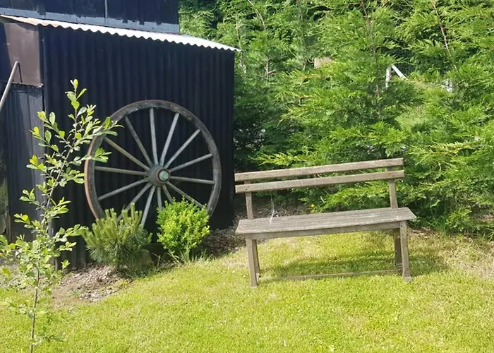 Chaulieu Near Sourdeval 50150 Normandie * Saint-Martin-de-Chaulieu